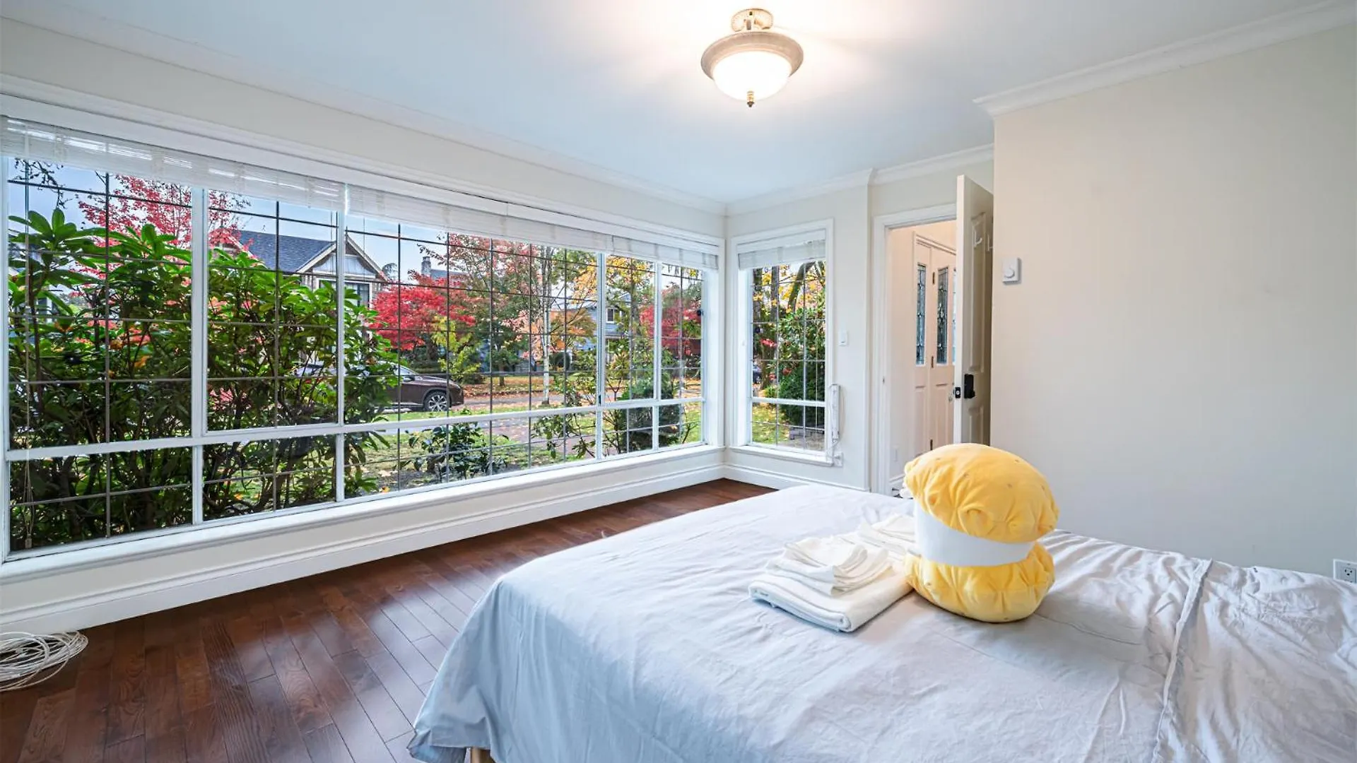 The Ester House Vancouver Guest house